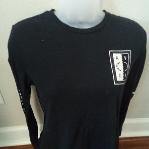 RVCA black and white long sleeve. SizeXS